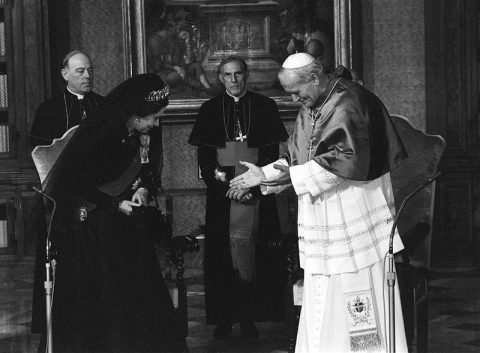 The Queen and Pope John Paul II